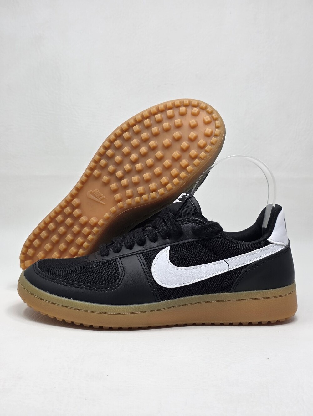 Nike Field General 82/Black White Gum Women's Size 6 Sneakers FZ5593-002 New